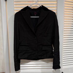 [ení:d]  Black Women's Blazer with velour trim